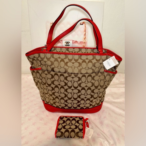 Coach Park Signature North/South Tote, style No. D1357-F23295 & Wallet both NWT - Picture 3 of 17